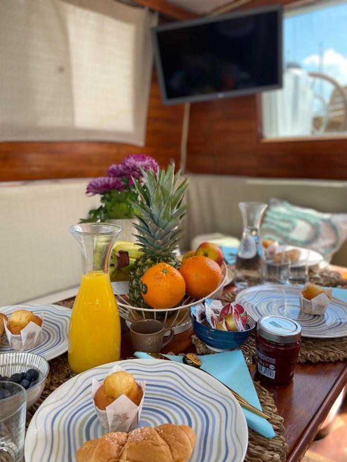 Sailing Nights Boat&Breakfast Hotel อาลเกโร ภายนอก รูปภาพ